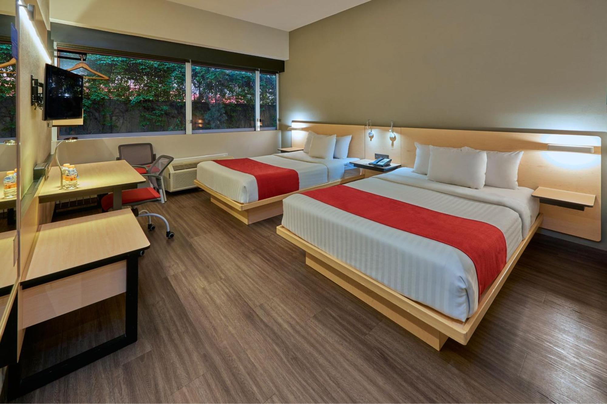 City Express By Marriott Saltillo Norte Exterior photo